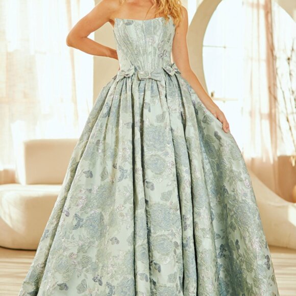 Channing - Picture 6 of 14